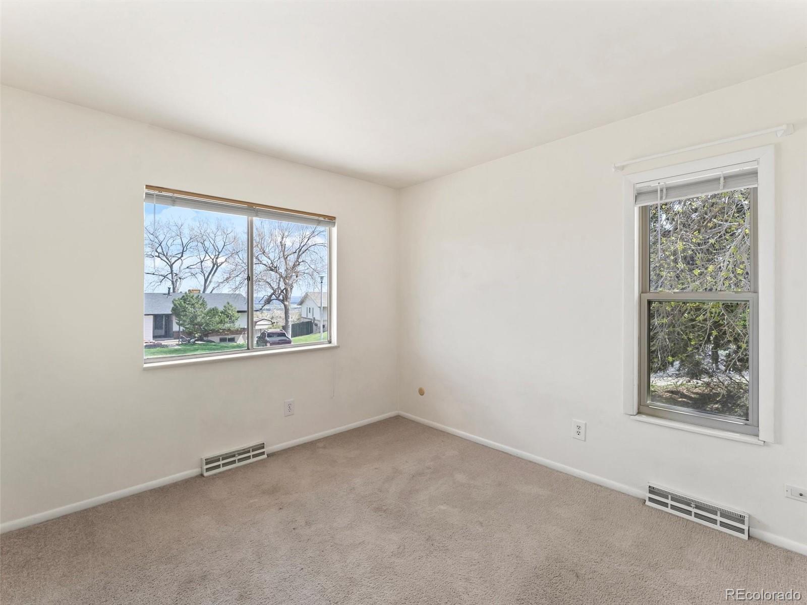 MLS Image #15 for 13223 w utah circle,lakewood, Colorado