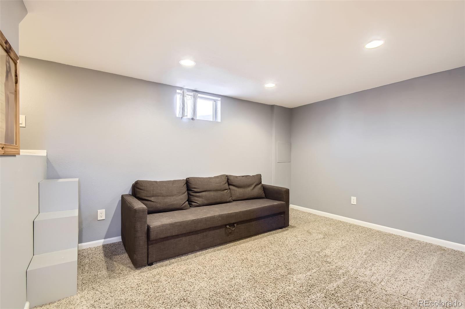 MLS Image #18 for 6257 s cherry circle,centennial, Colorado