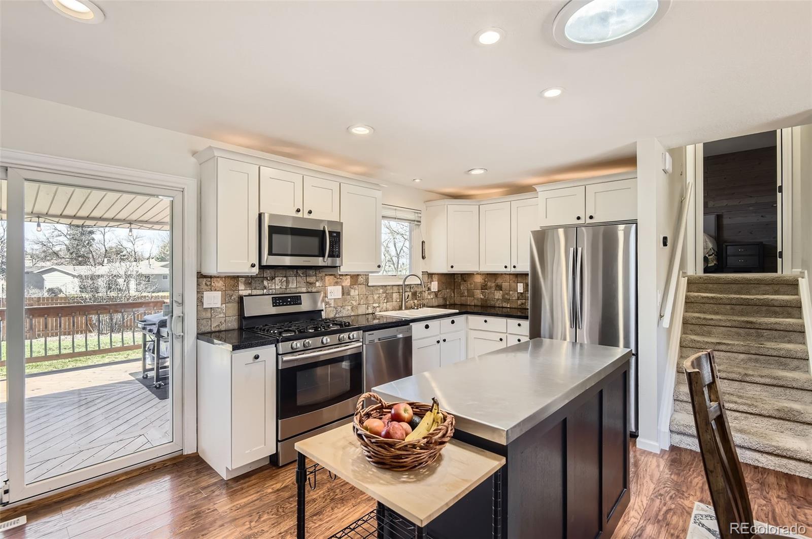 MLS Image #5 for 6257 s cherry circle,centennial, Colorado