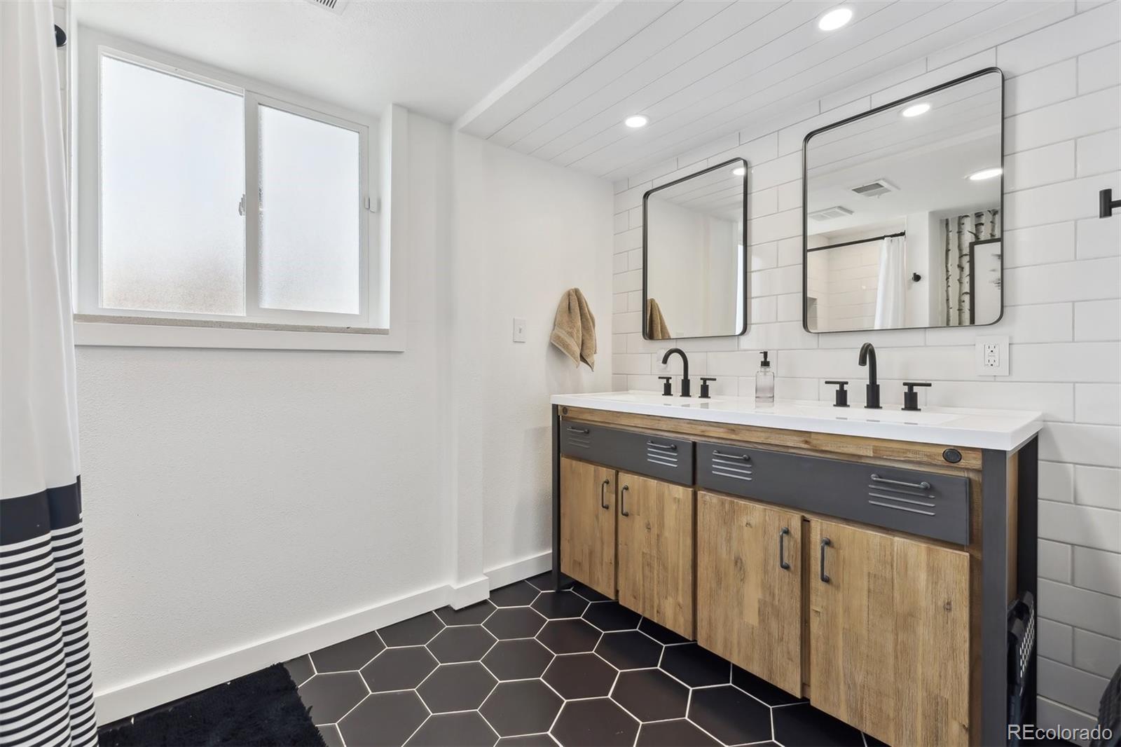 MLS Image #25 for 8700 s ammons street,littleton, Colorado