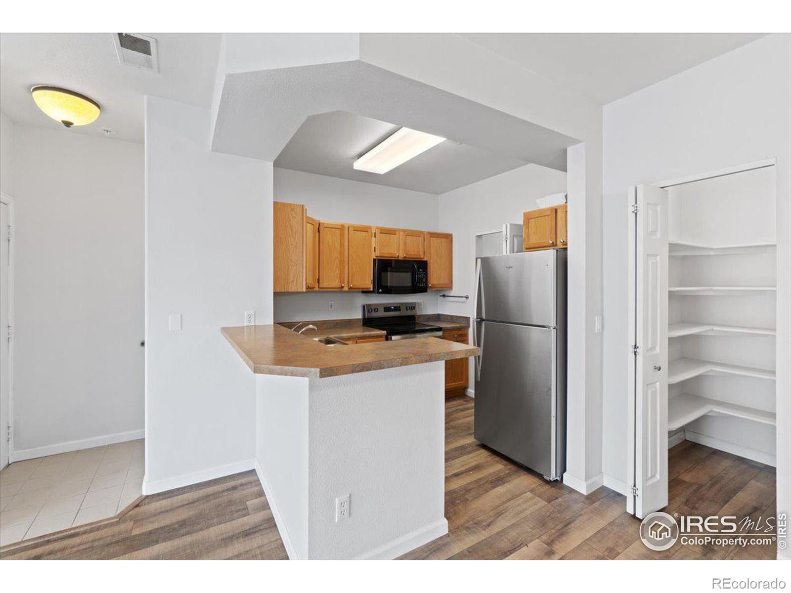 MLS Image #5 for 4545  wheaton drive,fort collins, Colorado