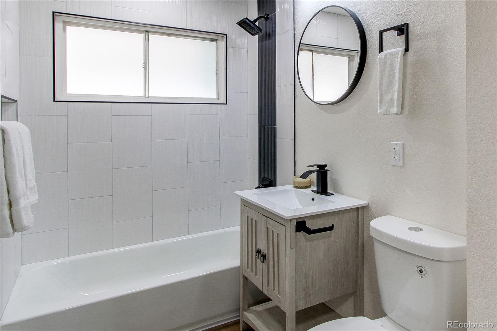 MLS Image #15 for 1610 s wolcott court,denver, Colorado