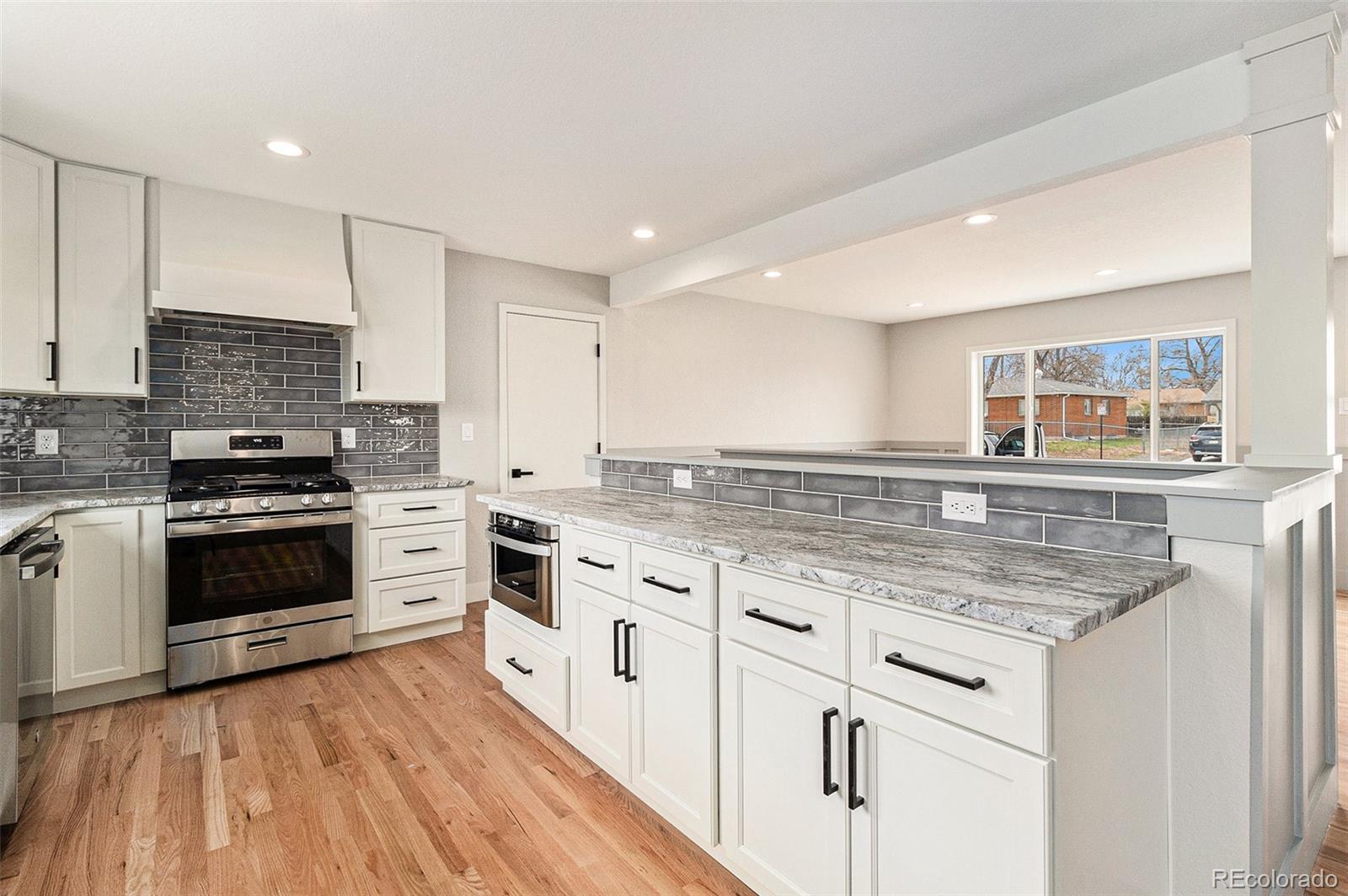 MLS Image #32 for 1932 s michigan way,denver, Colorado