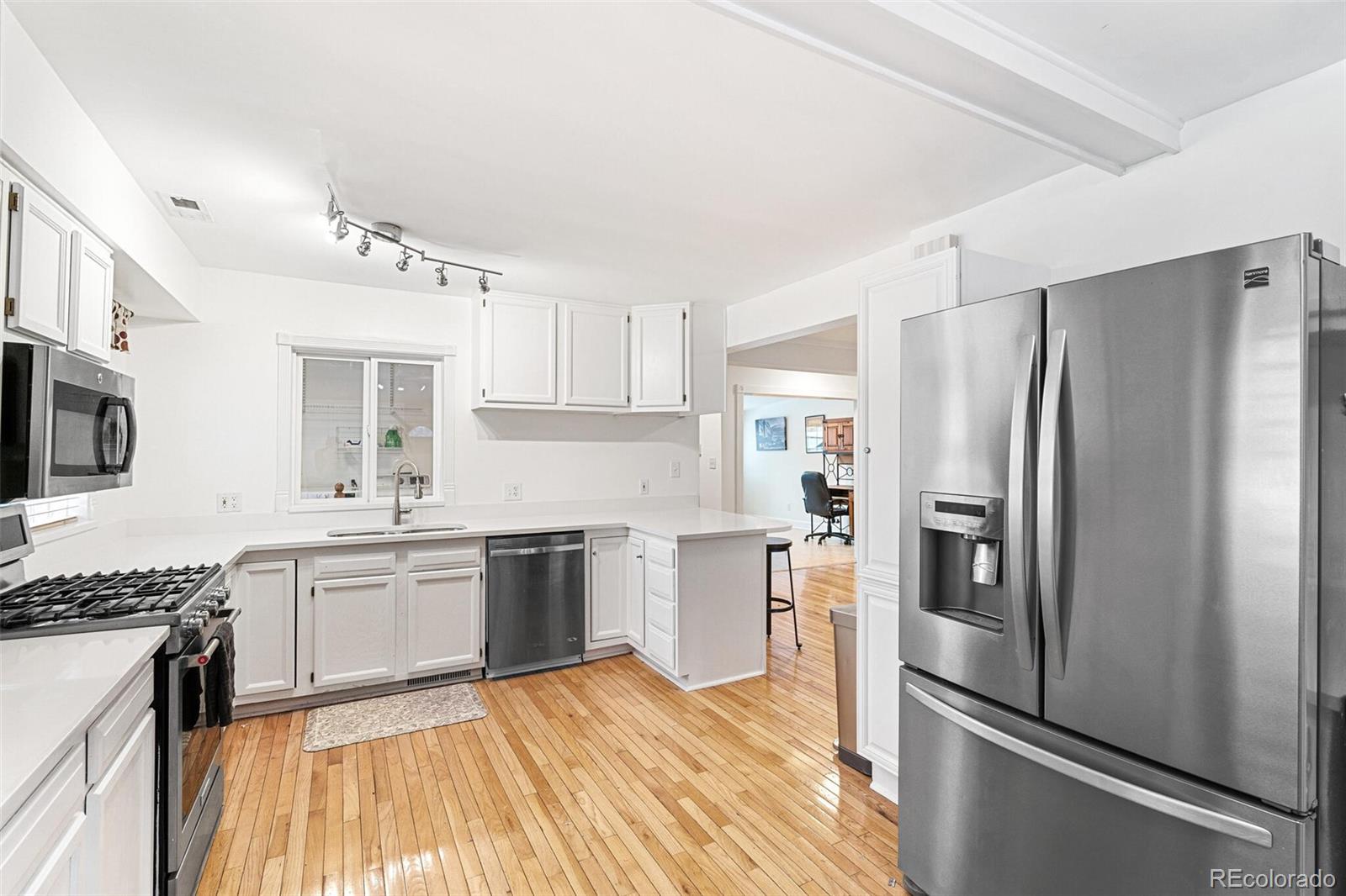 MLS Image #10 for 2222-2224  hooker street,denver, Colorado