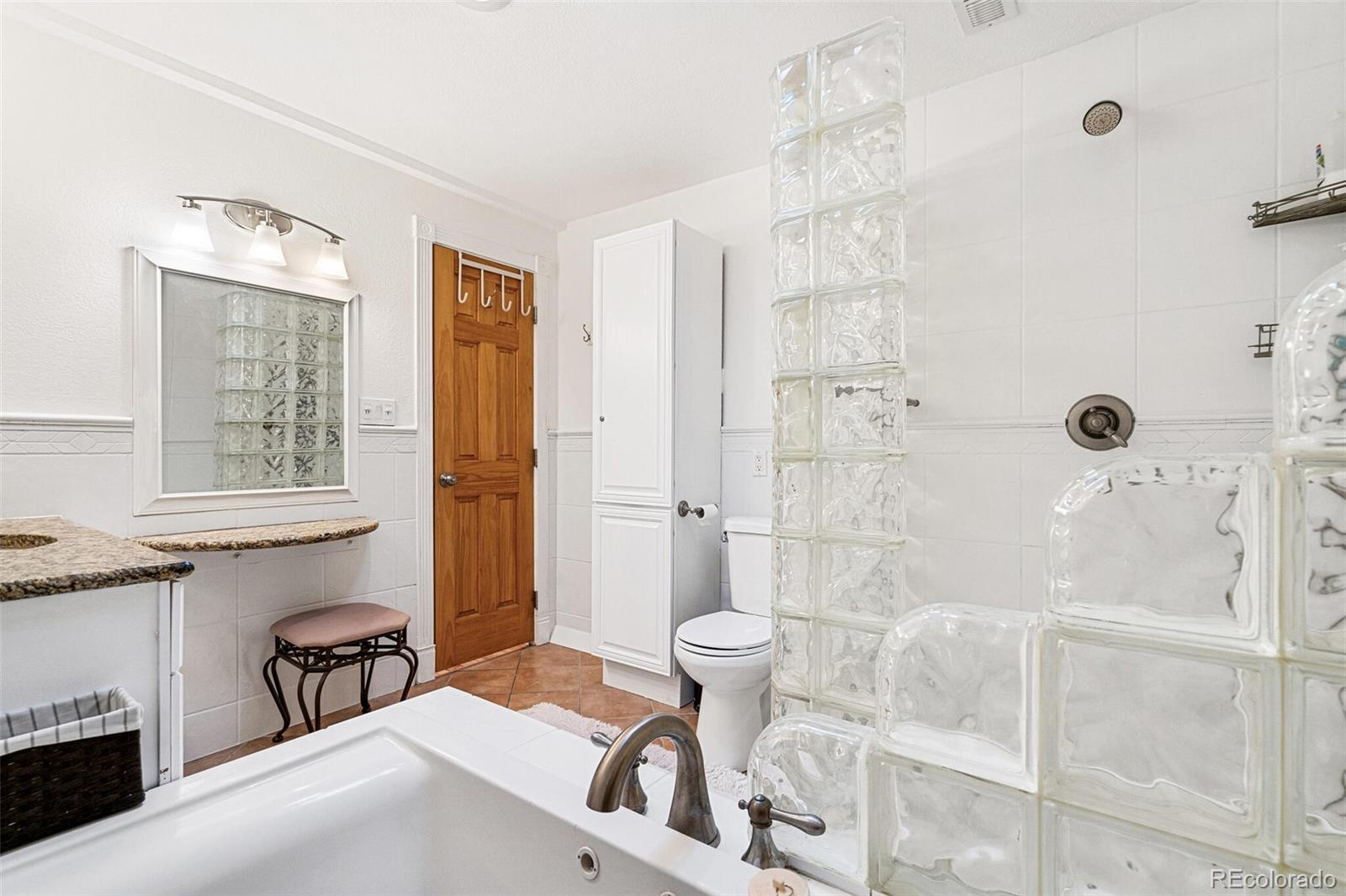 MLS Image #22 for 2222-2224  hooker street,denver, Colorado