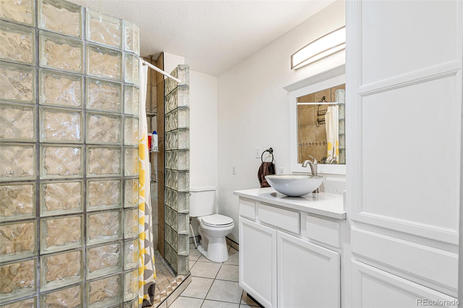 MLS Image #46 for 2222-2224  hooker street,denver, Colorado