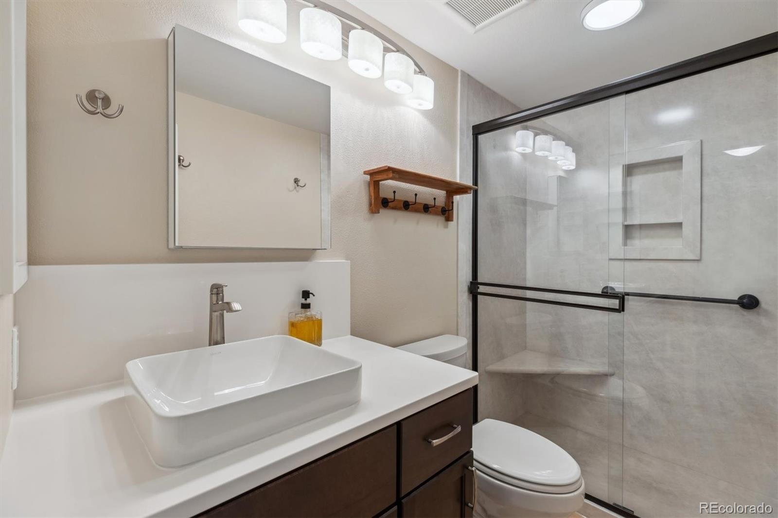 MLS Image #17 for 7775 s curtice drive,littleton, Colorado