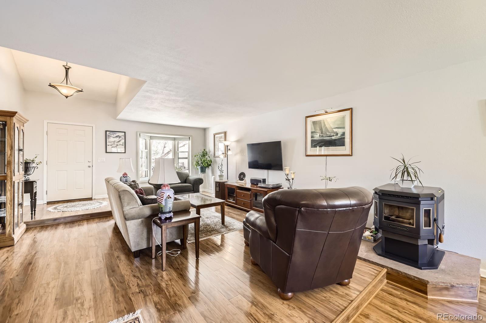 MLS Image #5 for 3803  dyanna drive,thornton, Colorado