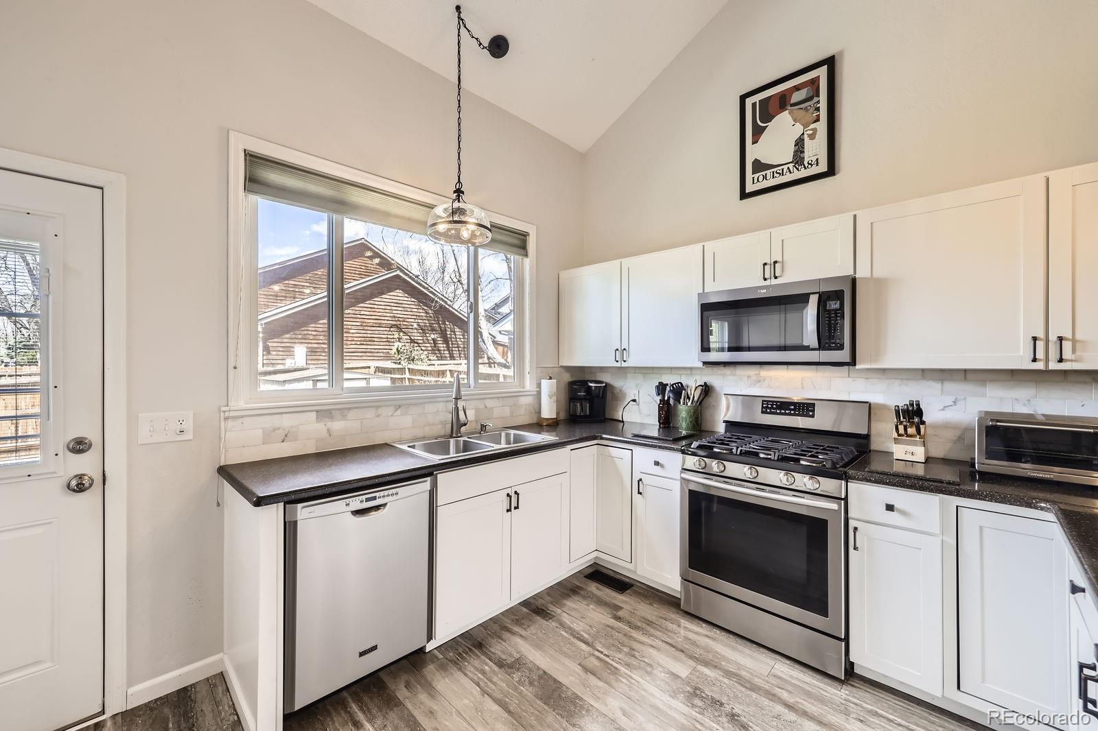 MLS Image #8 for 3803  dyanna drive,thornton, Colorado