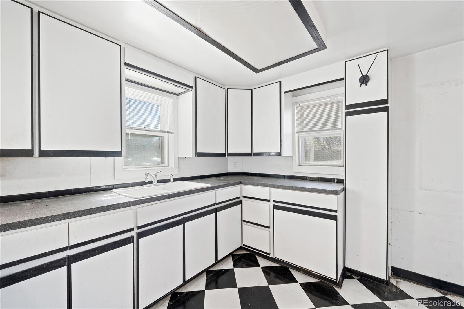 MLS Image #7 for 309 s hudson street,denver, Colorado