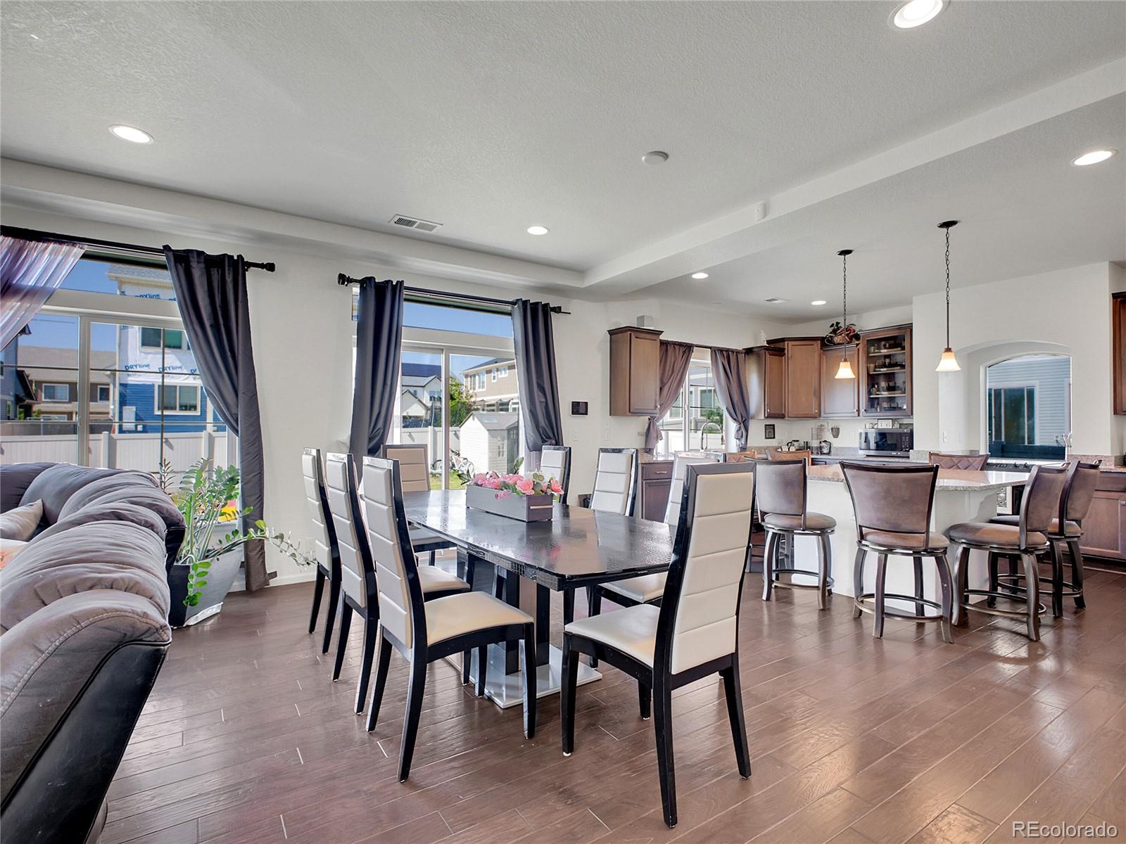 MLS Image #7 for 19155  robins drive,denver, Colorado