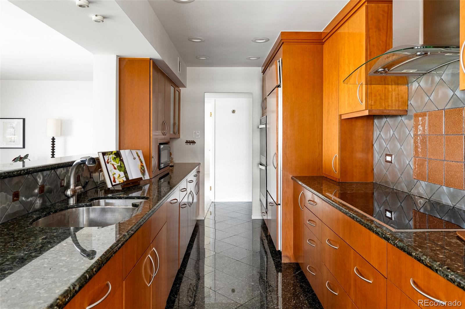 MLS Image #10 for 1200 n humboldt street,denver, Colorado