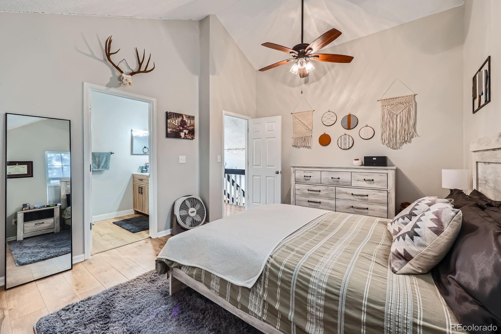 MLS Image #11 for 960 s zeno way,aurora, Colorado