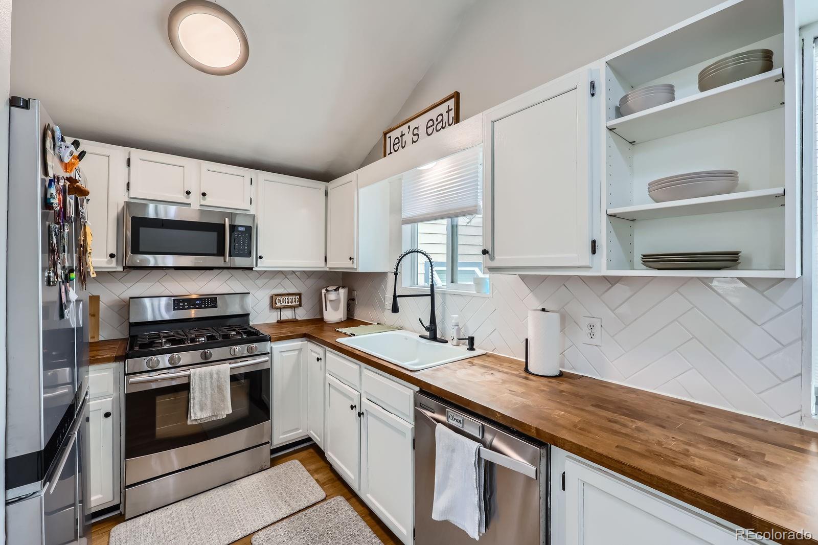 MLS Image #6 for 960 s zeno way,aurora, Colorado
