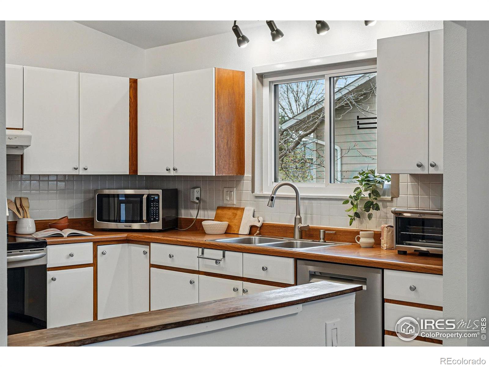 MLS Image #9 for 1145  sparta drive,lafayette, Colorado