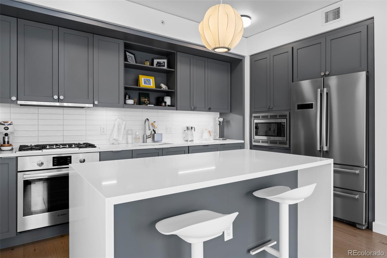 MLS Image #10 for 1750  wewatta street,denver, Colorado