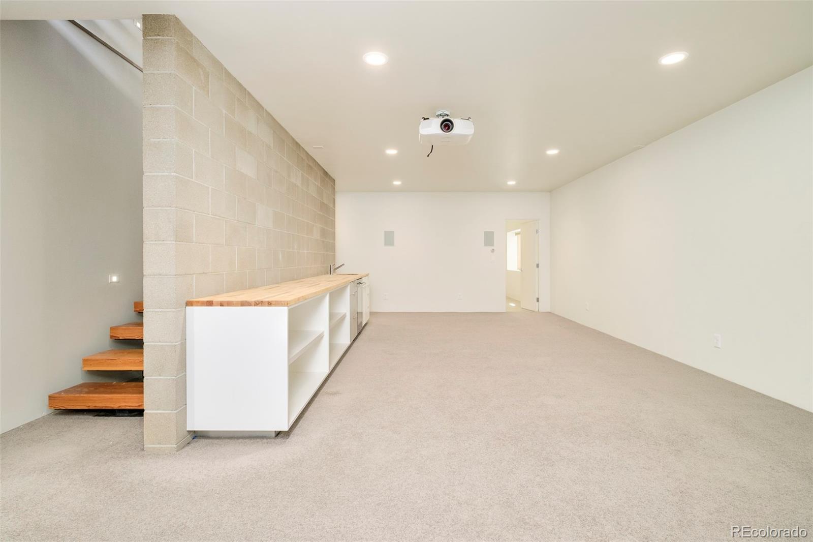 MLS Image #33 for 1452 s washington street,denver, Colorado