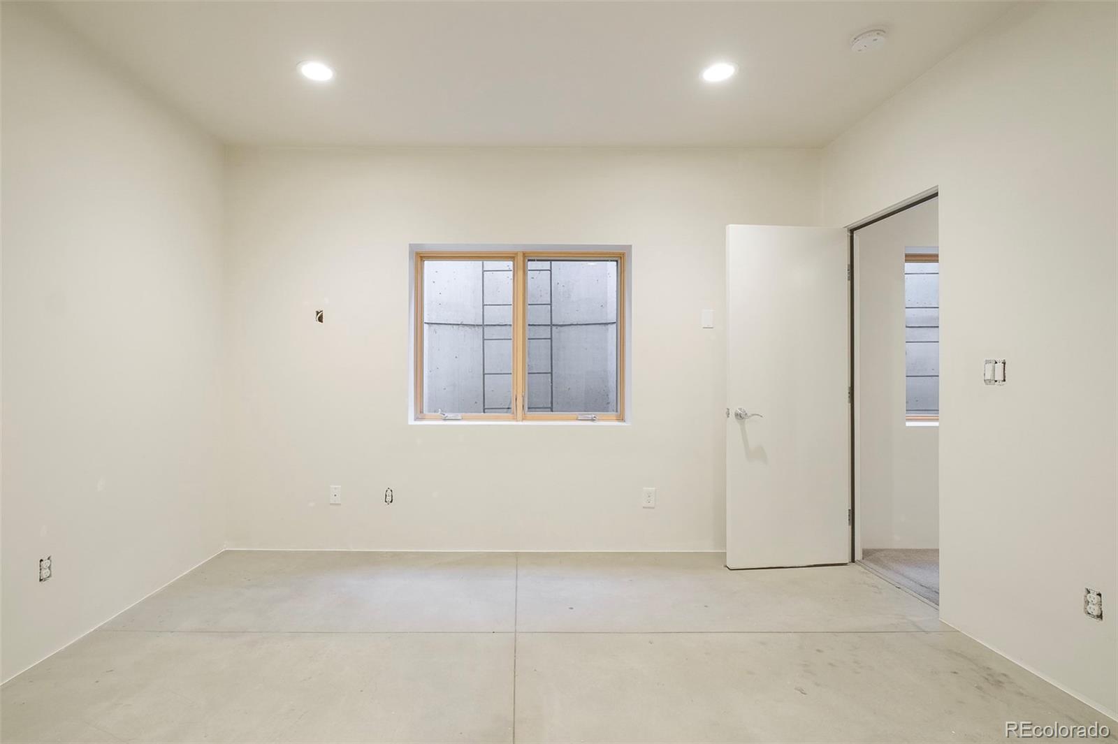 MLS Image #37 for 1452 s washington street,denver, Colorado