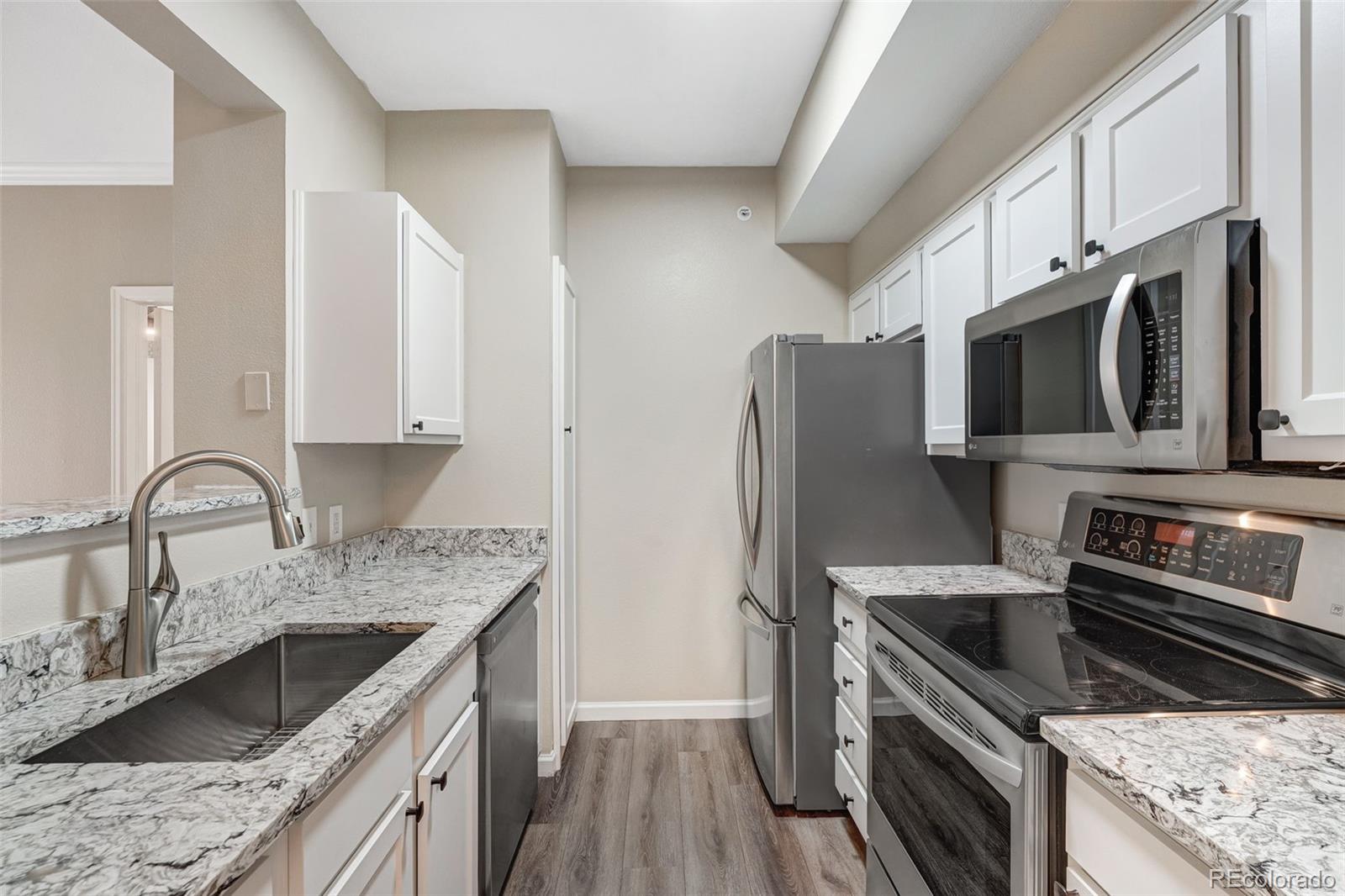 MLS Image #2 for 7483 s quail circle,littleton, Colorado