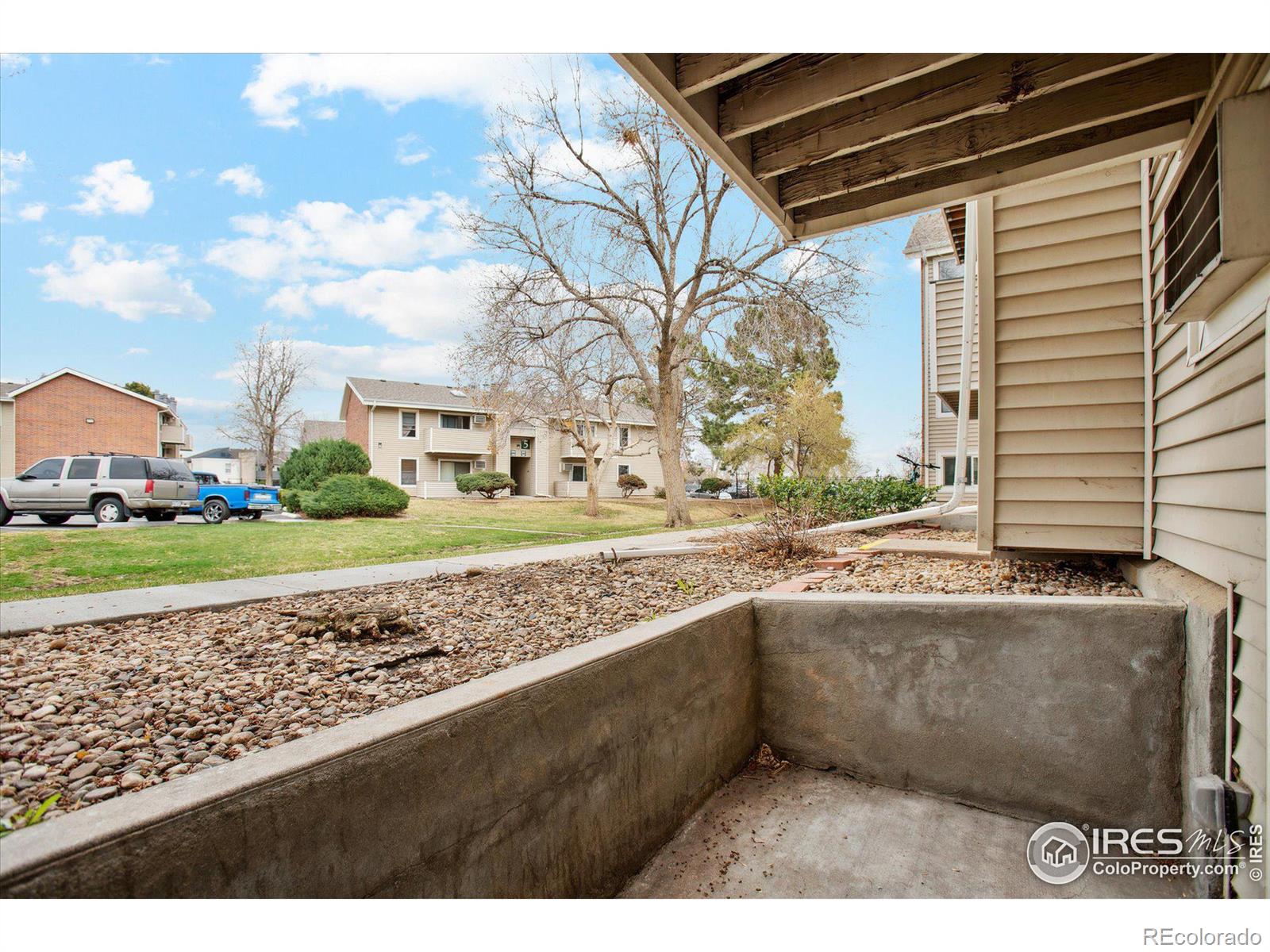 MLS Image #12 for 10150 e virginia avenue,denver, Colorado
