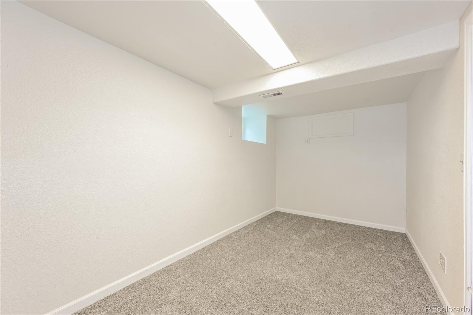 MLS Image #13 for 1125  newark street,aurora, Colorado