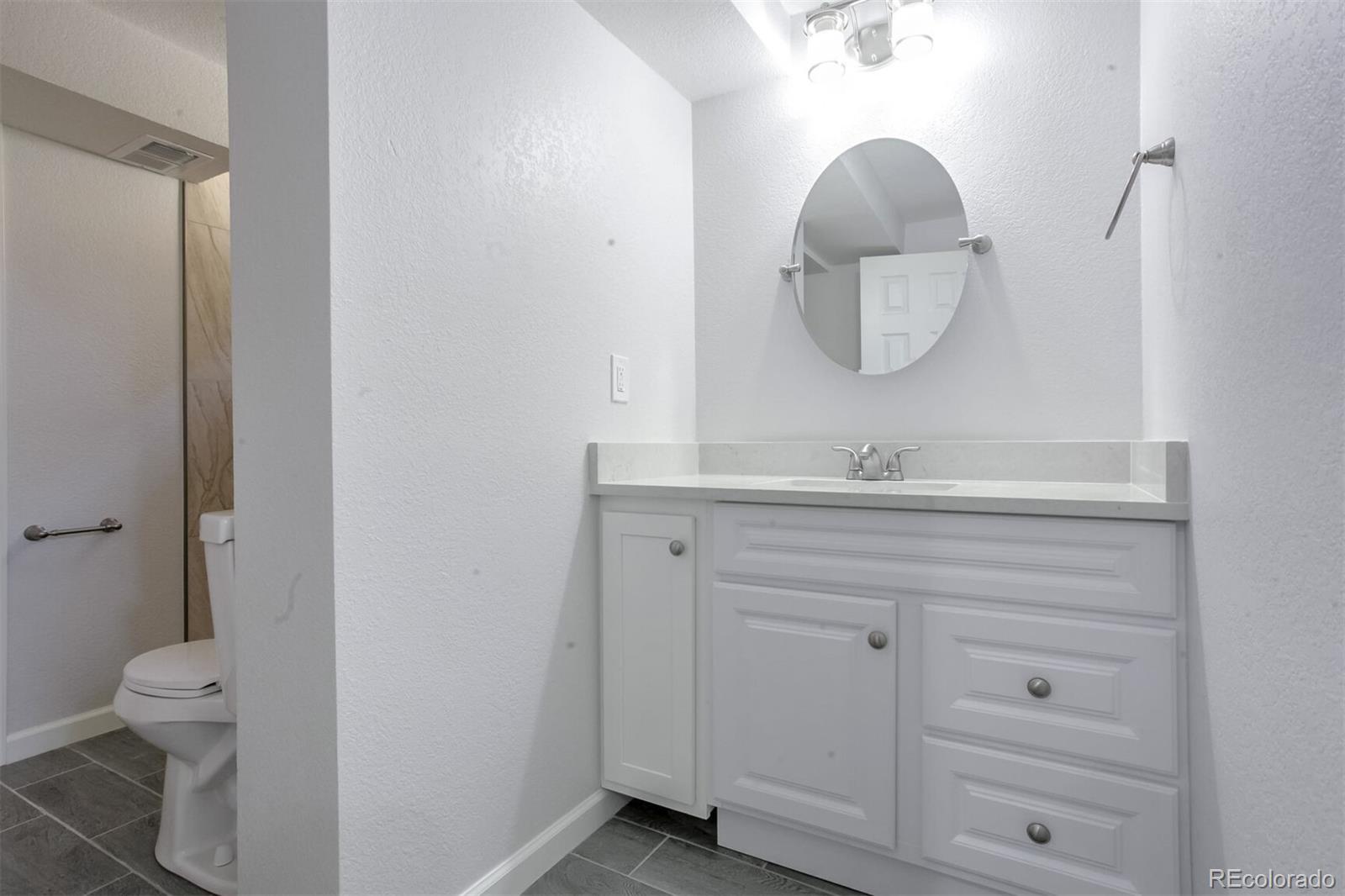 MLS Image #9 for 4720 e mexico avenue,denver, Colorado