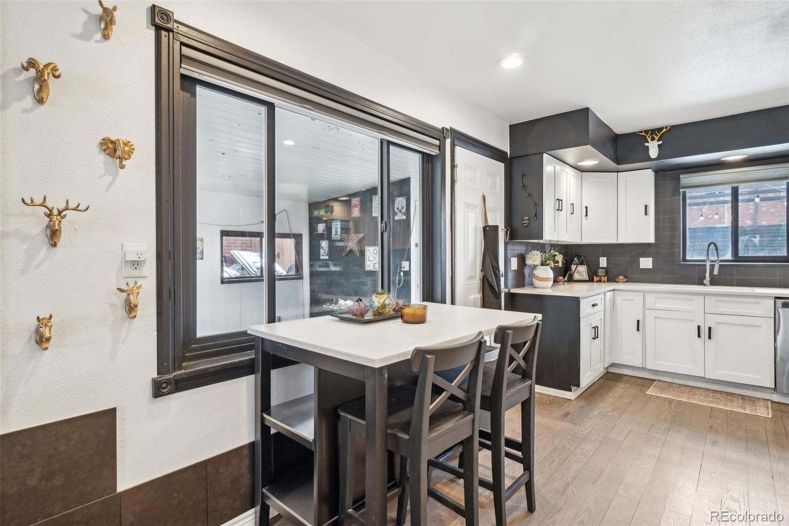 MLS Image #3 for 1325 s clermont street,denver, Colorado