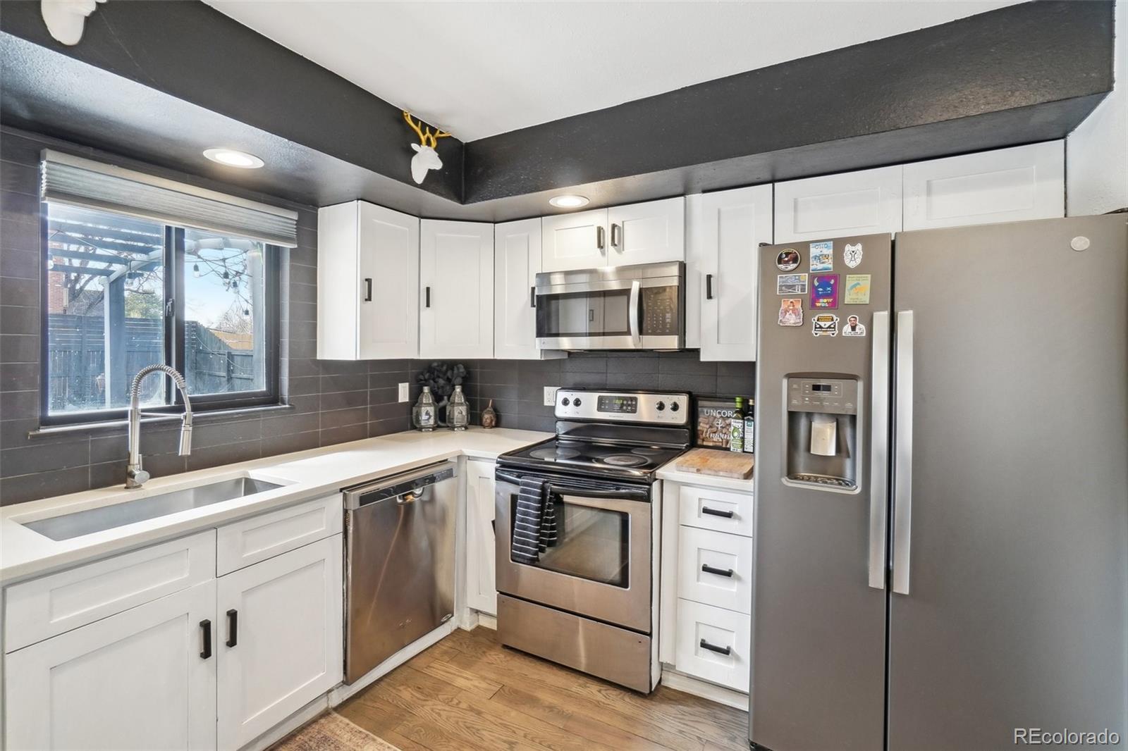 MLS Image #4 for 1325 s clermont street,denver, Colorado