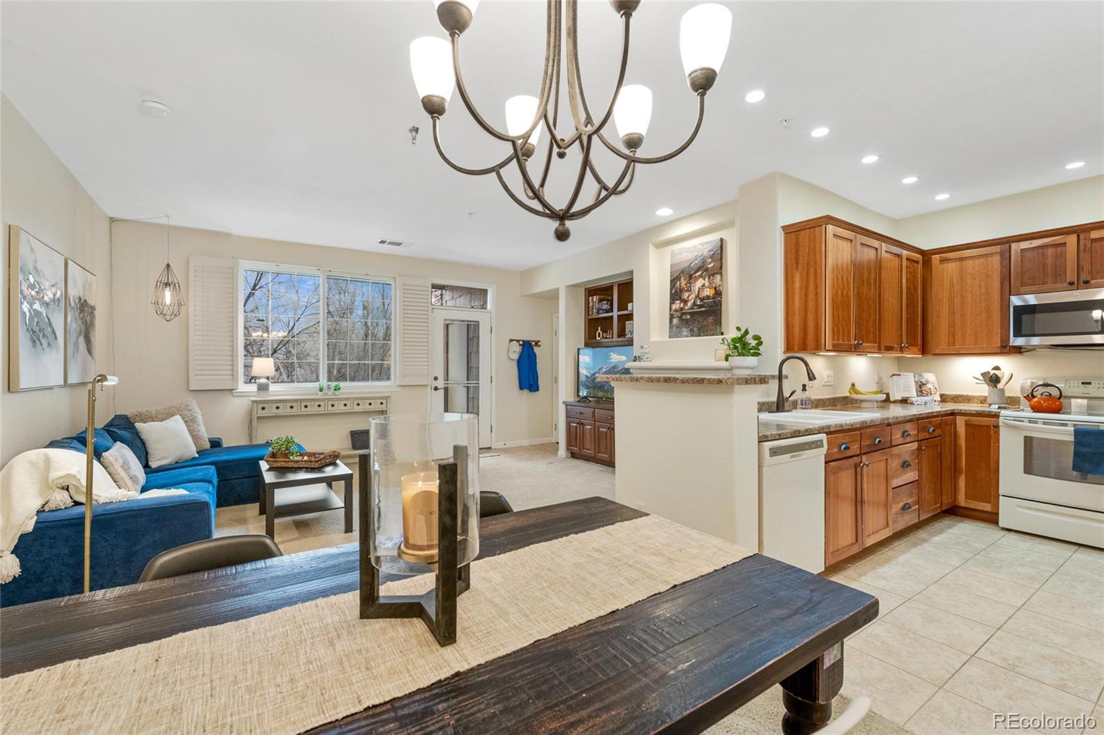 MLS Image #6 for 8035  lee drive,arvada, Colorado