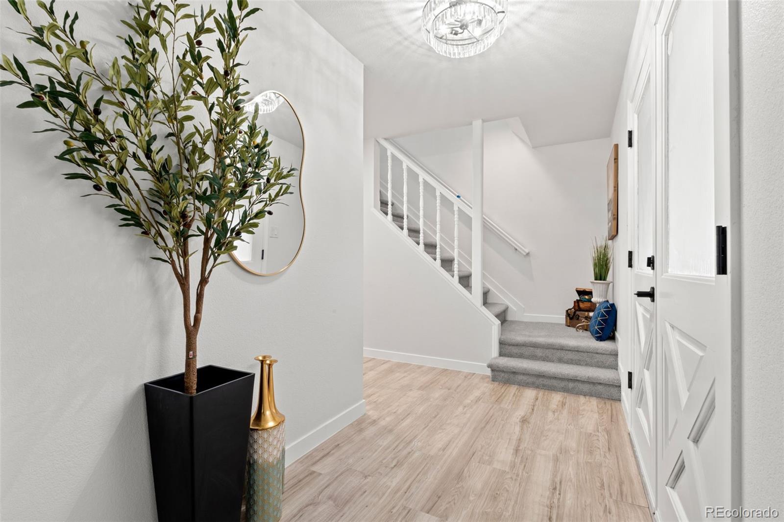 MLS Image #4 for 4102 w union avenue,denver, Colorado