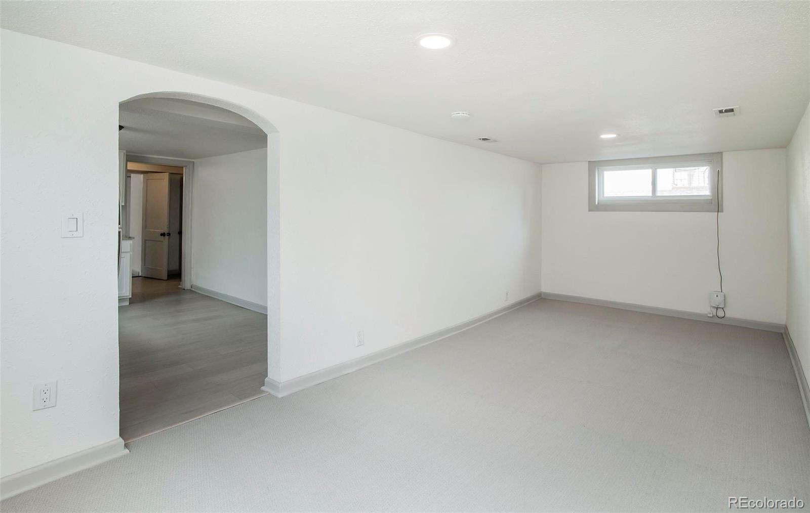 MLS Image #18 for 4325 s cherokee street,englewood, Colorado