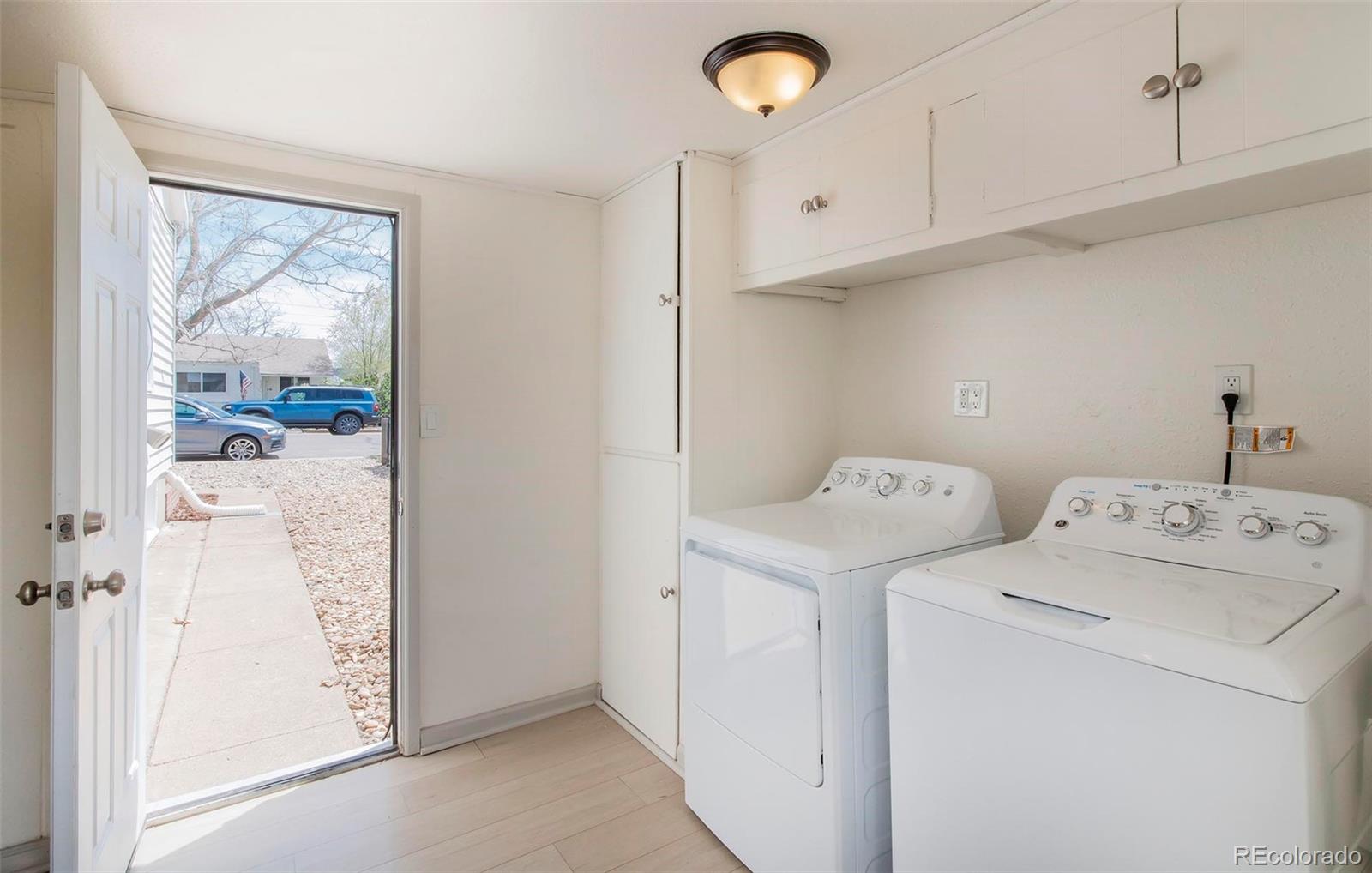 MLS Image #24 for 4325 s cherokee street,englewood, Colorado