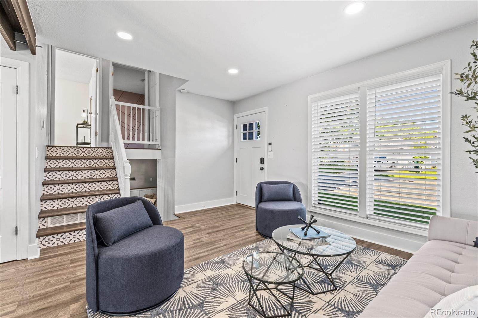 MLS Image #4 for 4512 s yank street,morrison, Colorado