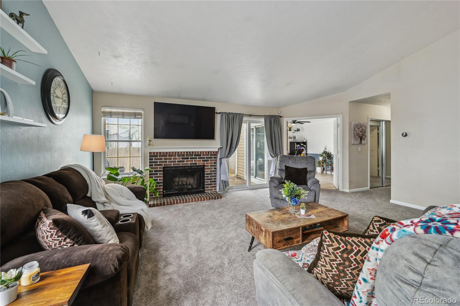 MLS Image #2 for 646 s joplin street,aurora, Colorado