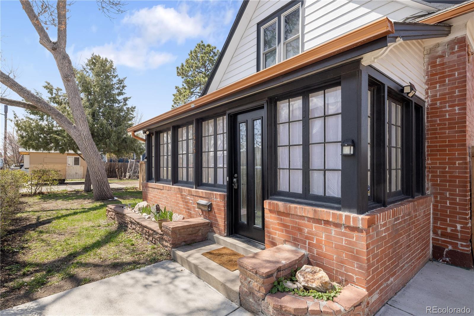 MLS Image #4 for 1575  clinton street,aurora, Colorado