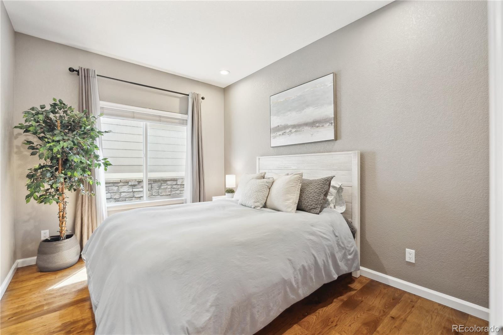 MLS Image #13 for 7141 s versailles street,aurora, Colorado