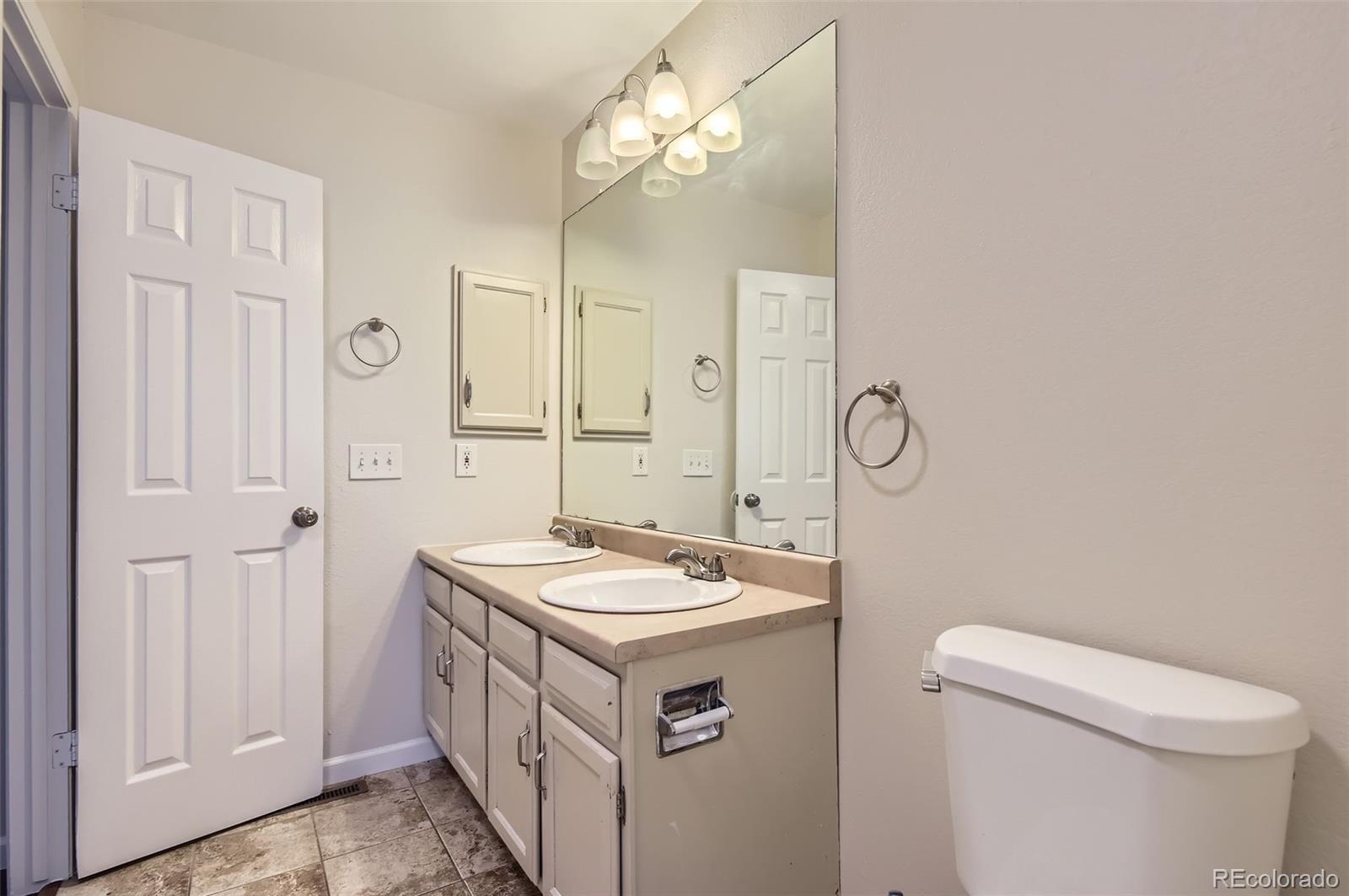 MLS Image #12 for 1639 s ivory circle,aurora, Colorado