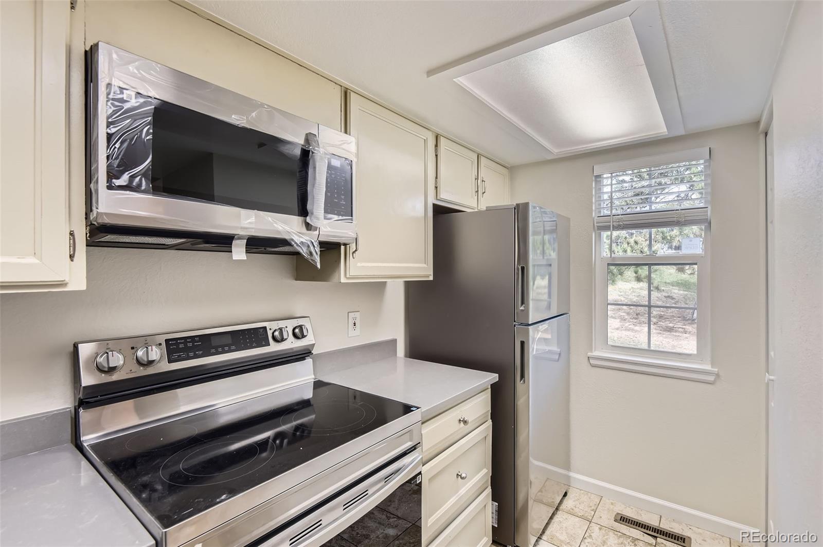 MLS Image #5 for 1639 s ivory circle,aurora, Colorado