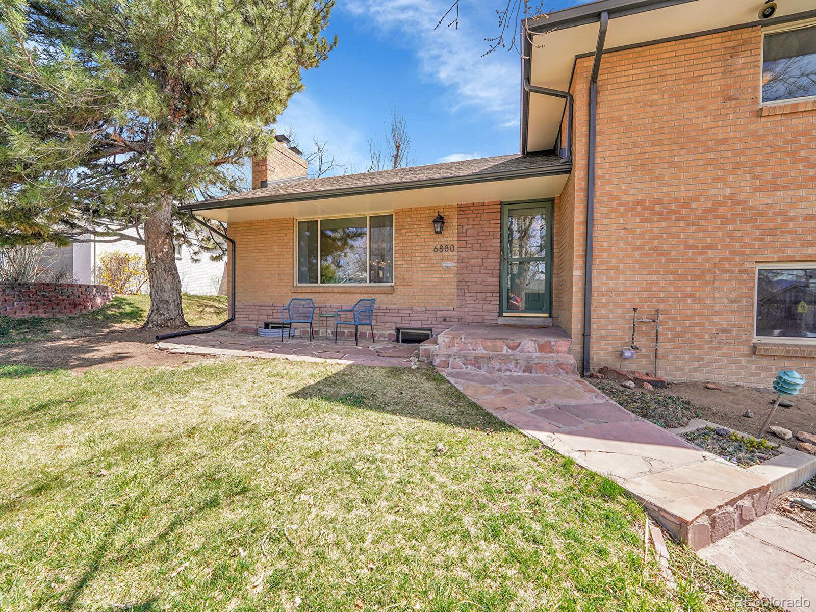 MLS Image #3 for 6880 s steele street,centennial, Colorado
