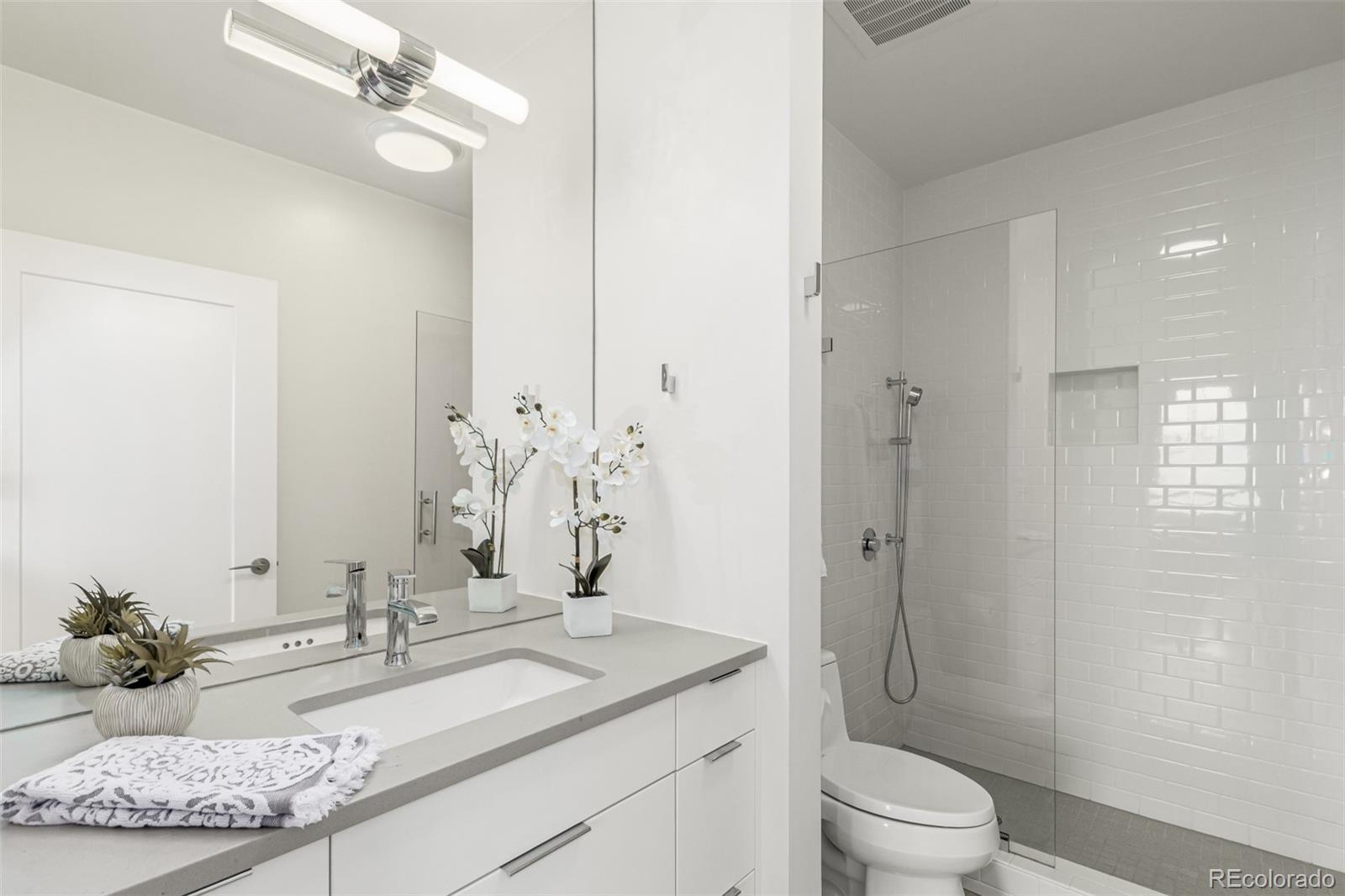 MLS Image #18 for 1401  delgany street,denver, Colorado