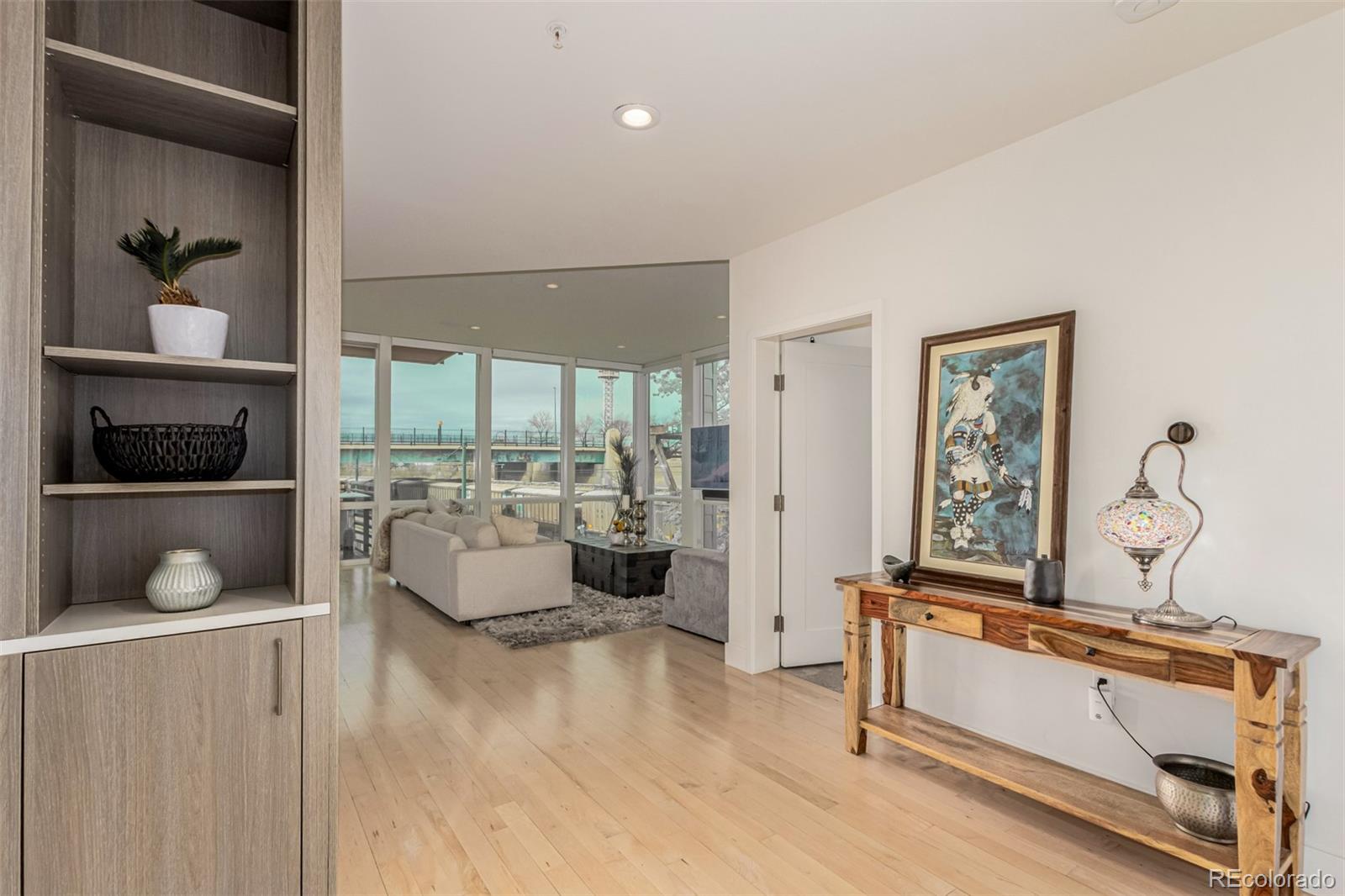 MLS Image #5 for 1401  delgany street,denver, Colorado
