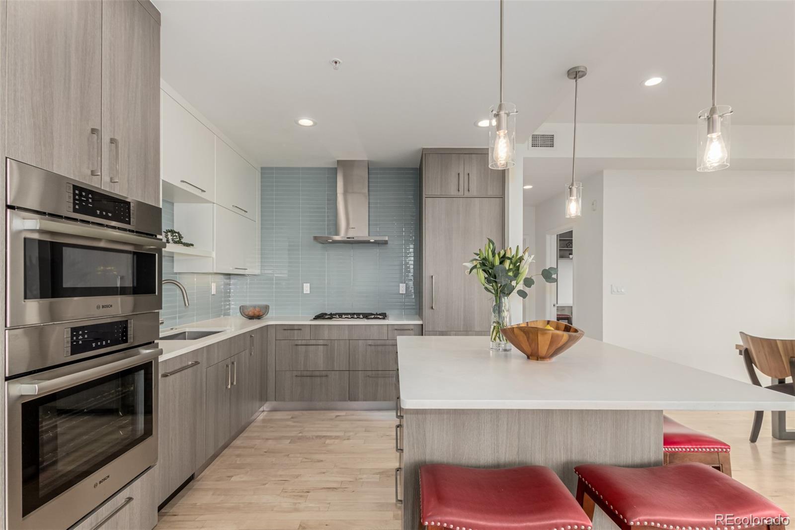 MLS Image #7 for 1401  delgany street,denver, Colorado