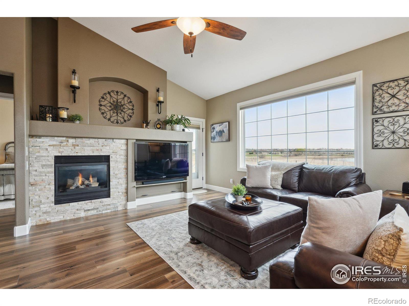 MLS Image #4 for 13731  stone circle,broomfield, Colorado