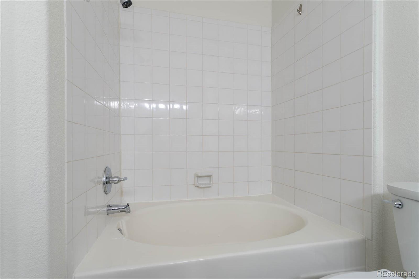 MLS Image #11 for 7414 s alkire street,littleton, Colorado