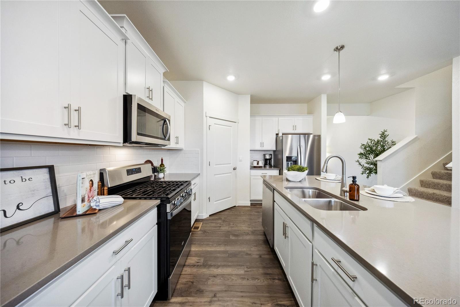 MLS Image #10 for 14696  bonsmara drive,mead, Colorado