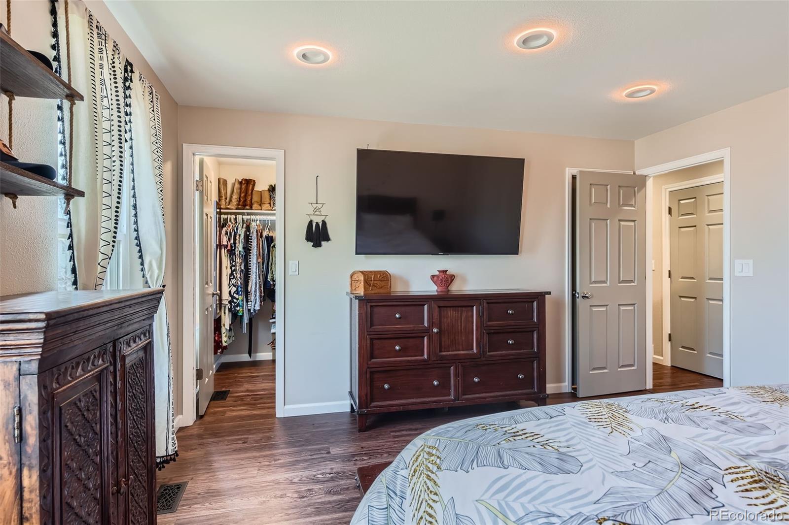 MLS Image #16 for 7153 s cody circle,littleton, Colorado