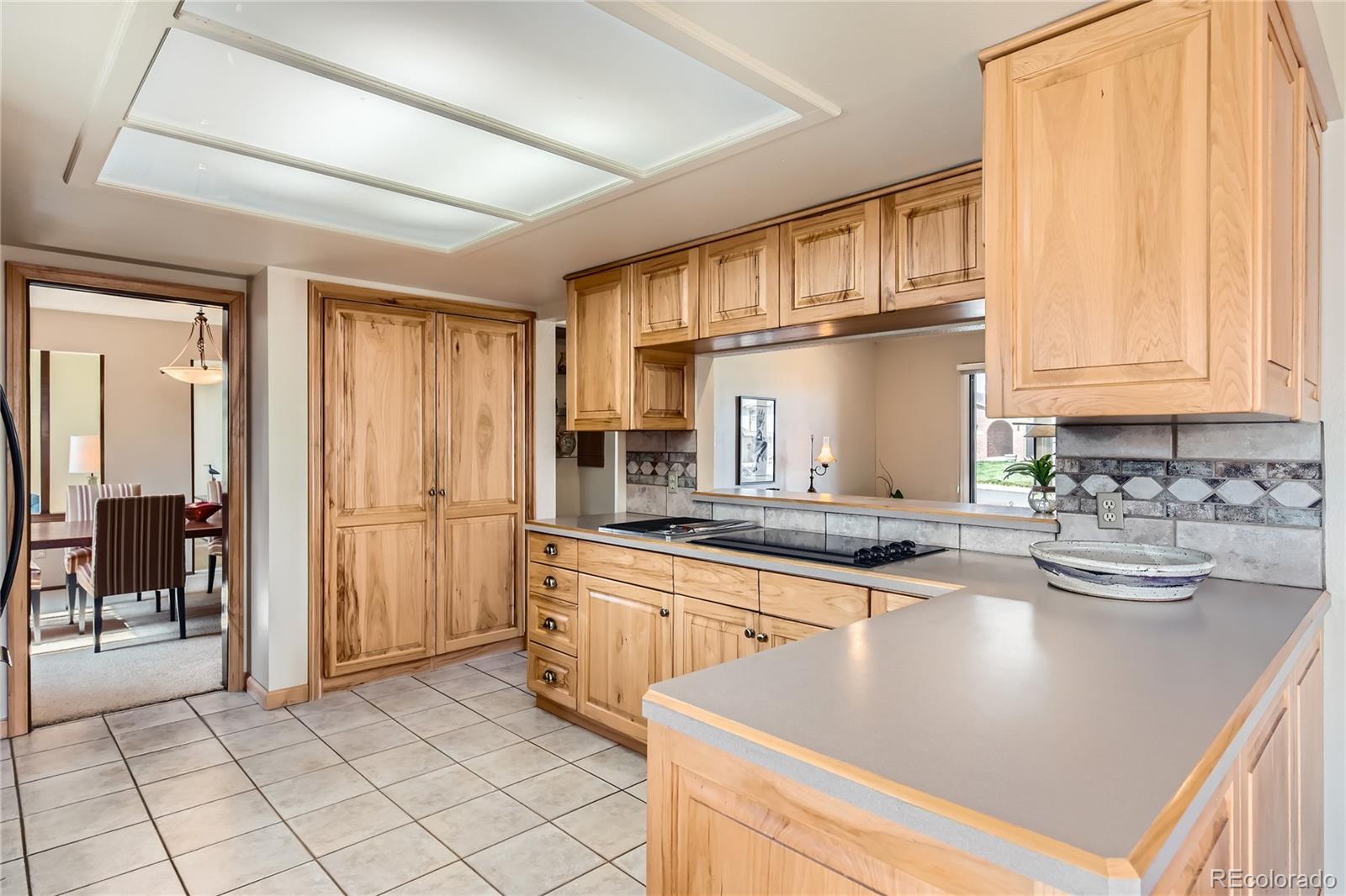 MLS Image #15 for 7982 s vance street,littleton, Colorado