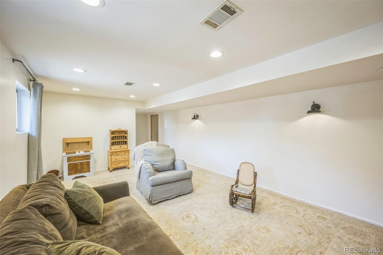 MLS Image #15 for 4447 e lake circle,centennial, Colorado