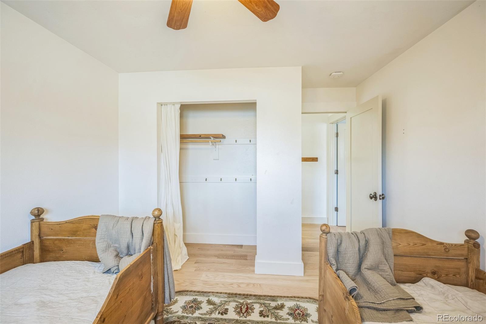 MLS Image #25 for 4447 e lake circle,centennial, Colorado