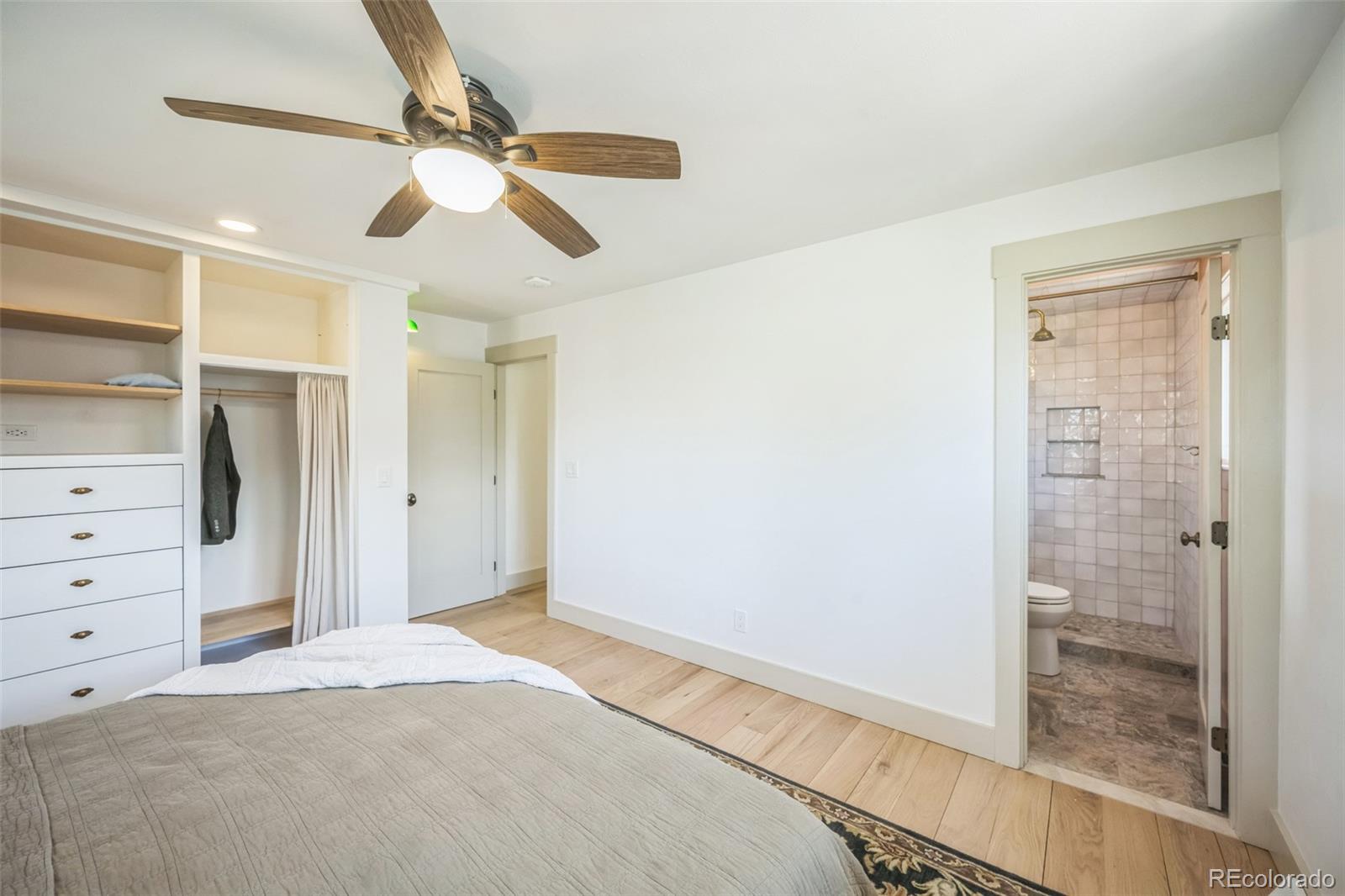 MLS Image #29 for 4447 e lake circle,centennial, Colorado
